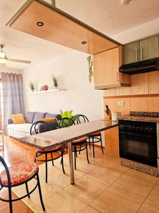Comfortable Centrally Located Apartment Playa Feñabe Exteriér fotografie